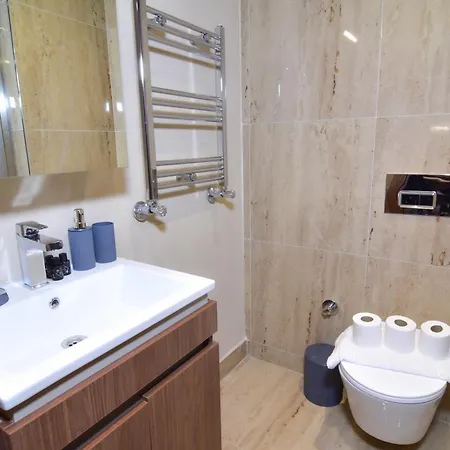 10th Floor Relaxing Brand New * Istanbul